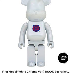 First Model White Chrome version BearBrick 1000%